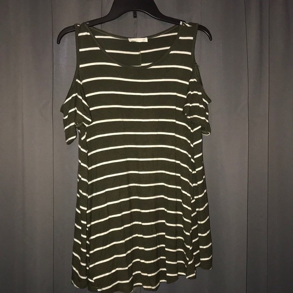 Cold Shoulder Green and White Tunic by Reb & J 220